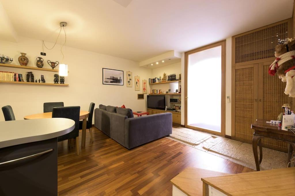 בארי Traditional Apartment In Old City מראה חיצוני תמונה